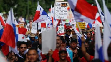 Policía de Panamá usará “fuerza necesaria” contra bloqueos tras tres semanas de protestas