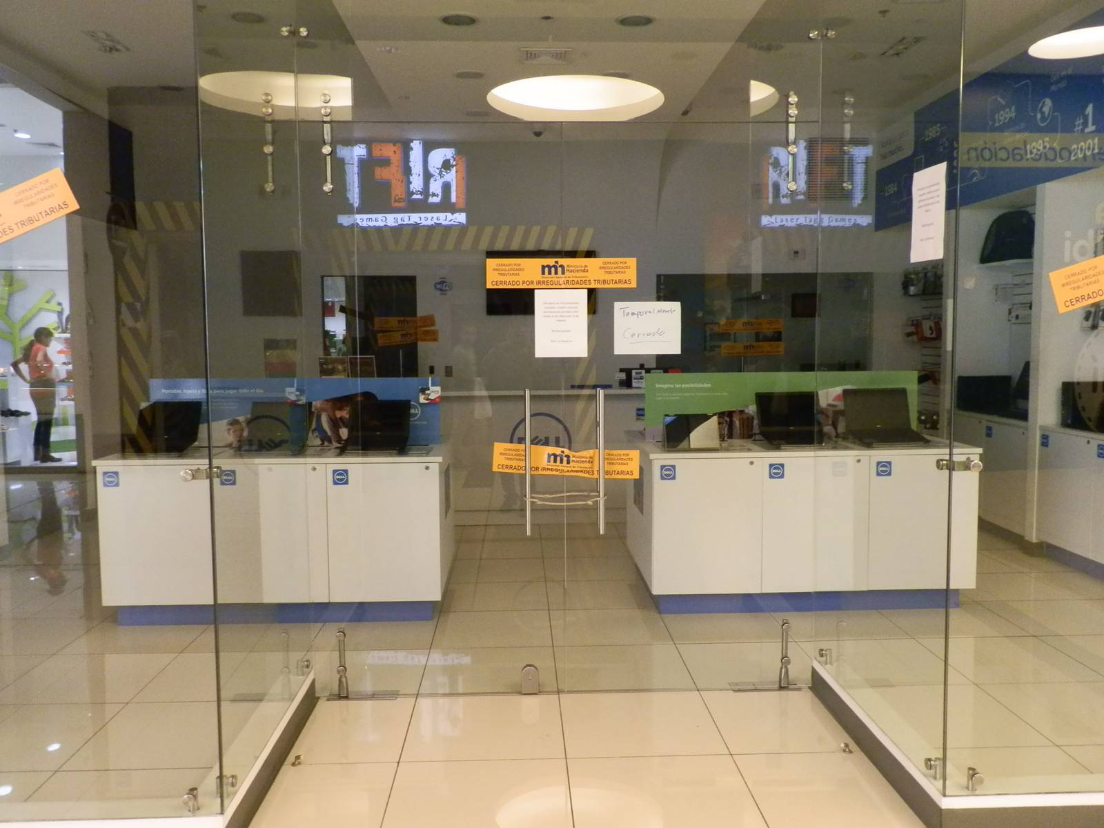 Tributación cerró las tiendas Dell en Multiplaza Curridabat y Plaza
