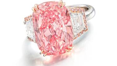 ¿Un diamante rosa por $58 millones? Joya marca récord de precio por quilate en Hong Kong