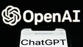 Italia bloquea robot ChatGPT por no respetar legislación 