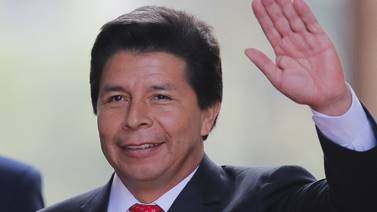 Congreso del Perú destituye a Pedro Castillo y Dina Boluarte será la nueva presidenta