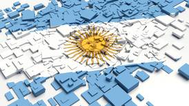 Historia entre Argentina y el FMI está marcada por altibajos y décadas de rescates