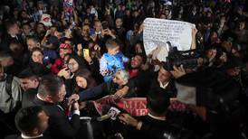 Respaldo a presidente Chaves sigue alto, pero empieza a desgastarse