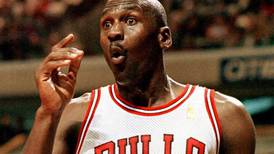 ¿Una camiseta de Michael Jordan por $10,1 millones? Subasta rompió el récord de piezas deportivas