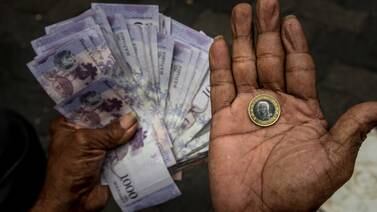 Confusión y tiendas cerradas con la nueva moneda venezolana