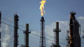 Guerra de precios desatada por Arabia Saudita desplomó el precio del petróleo