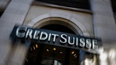Los mercados financieros vuelven a caer tras nuevo desplome de Credit Suisse 