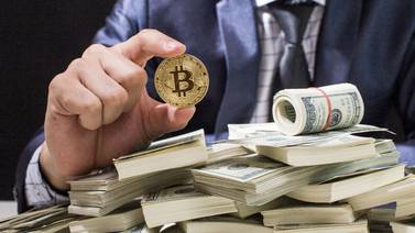 El bitcoin, la mayor de las criptomonedas, cumple diez años