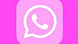 ¿Qué es y cómo se activa el “modo rosa” de Whatsapp?