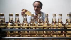 Fanal: fabricante monopólico de licor, endeudado sin saber por cuánto y ‘joya de la abuela’ para un Gobierno urgido 