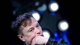 Accionistas de Twitter denuncian a Elon Musk por “manipular el mercado” en la compra de la red social