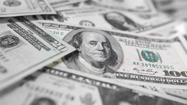 El “rey dólar” es criticado y desafiado, pero todavía está lejos de ser destronado