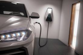 AIE: Autos eléctricos tendrán un año récord en 2024 a nivel mundial
