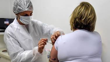 Fundación Carlos Slim financiará 150 millones de dosis de vacuna contra la COVID-19 para América Latina