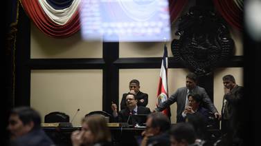 Reglamento legislativo se resiste a reformas pese a cambios en el Congreso