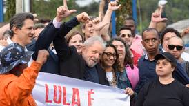 Lula anuncia que está “de vuelta” y lanza ofensiva general contra Bolsonaro
