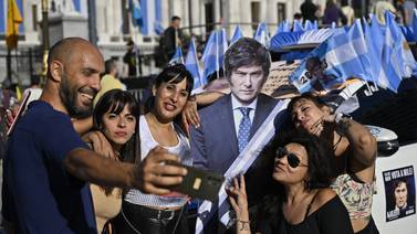 Gobierno de Milei prepara paquete económico “para evitar hiperinflación” en Argentina