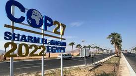 La COP27 arranca en Egipto con la promesa de debatir un fondo multimillonario para daños del cambio climático