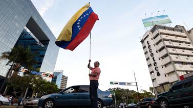 Gobierno y oposición de Venezuela reanudarían conversaciones 