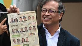 Colombia elige presidente inclinada por primera vez hacia la izquierda