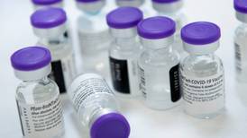 Apuestas arriesgadas están detrás del éxito de la alianza para la vacuna contra COVID-19 de Pfizer/BioNTech