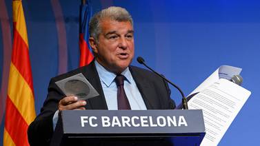 Finanzas del Barcelona siguen “en observación”, afirma su vicepresidente económico