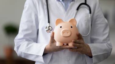 ¿Cuánto cuesta estudiar y financiar la carrera de Medicina? 