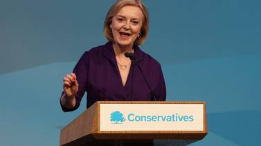 Liz Truss, admiradora de Margaret Thatcher, se convierte en la nueva primera ministra de Reino Unido 