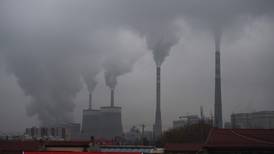 China quiere limitar a menos del 20% el uso de energías fósiles para 2060
