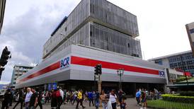 ¿Es tiempo de vender un banco público o el INS para aliviar las finanzas de Costa Rica? 