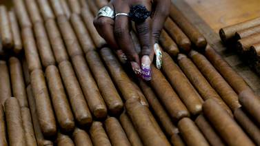 Cuba gana disputa comercial de 25 años por derechos de marca de puros Cohiba en EE.UU.