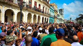 Gobierno cubano argumenta que protestas se dan tras una campaña orquestada en Twitter