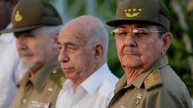 Raúl Castro propone diálogo “respetuoso” con EE.UU. en su último discurso como máximo líder del Partido Comunista cubano