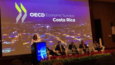 OCDE: Costa Rica debe reducir el déficit fiscal a la mitad de aquí al 2020