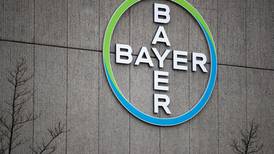 Los gigantes Bayer y BASF condenados a pagar $265 millones a un agricultor en Estados Unidos por uso de herbicida
