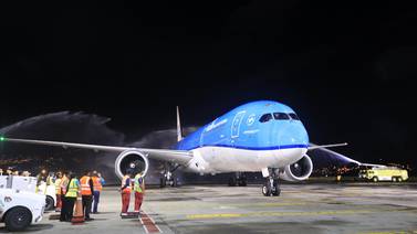 Aerolínea KLM inauguró vuelo directo a Costa Rica este 31 de octubre