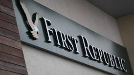 First Republic Bank se derrumba en Wall Street luego de anunciar caída de 41% en depósitos