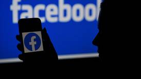 Facebook pagará a jóvenes creadores de contenido para que publiquen en su plataforma y así volver a estar de moda