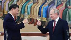 Vladimir Putin visita a su “querido amigo” Xi Jinping en China