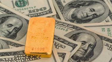 El oro alcanza su máxima cotización histórica mientras las tasas de interés caen
