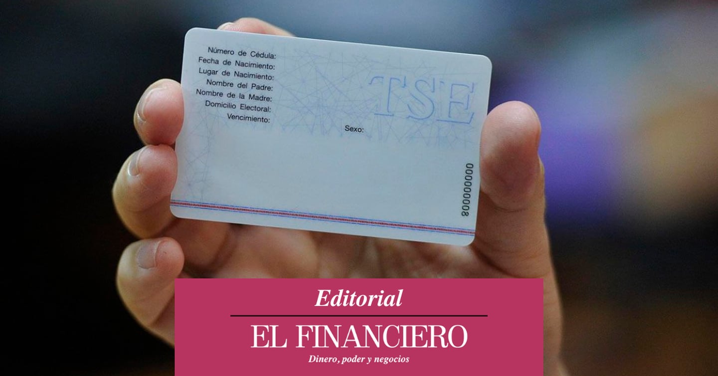 Editorial EF - La información privada en poder del Banco Central