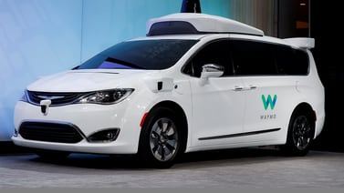 ¿Hundirá el robot-taxi a los fabricantes de coches?