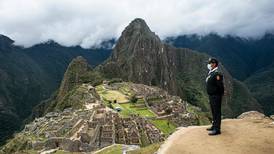 Perú cierra por tiempo indefinido ingreso a Machu Picchu por protestas que dejan 46 muertos