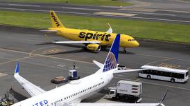 Aerolínea de bajo costo Jet Blue alcanza acuerdo para la adquisición de Spirit por $3.800 millones