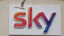 Empresas de medios van por Sky