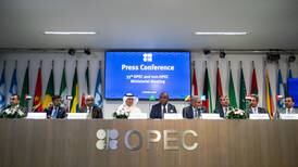 La OPEP+ desafía a Joe Biden y anuncia un recorte de producción de petróleo