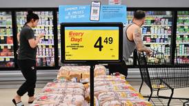 Confianza de consumidores en EE. UU. llega a nivel máximo desde julio de 2021