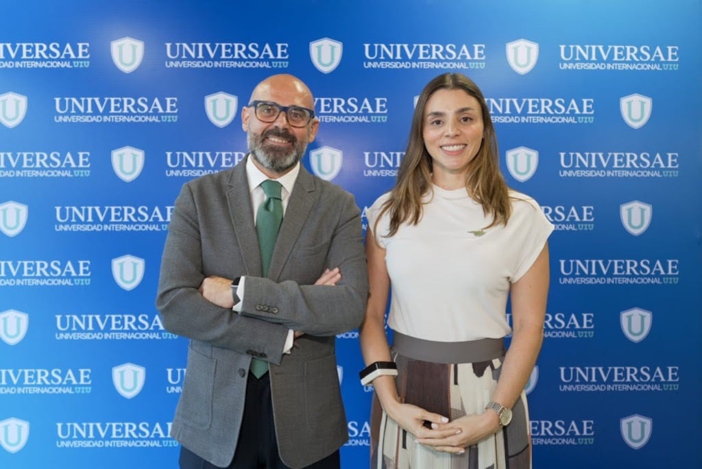 Anuncio Universae