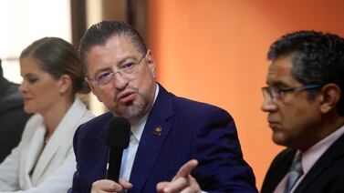 Estos son los 13 ministros del gabinete original de Rodrigo Chaves que se mantienen en su puesto