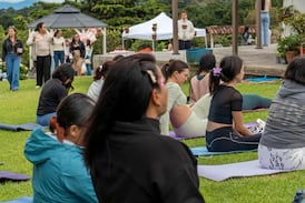 ¿Hay negocio en los espacios para hacer amigas? Así funcionan los eventos dirigidos a mujeres en Costa Rica
